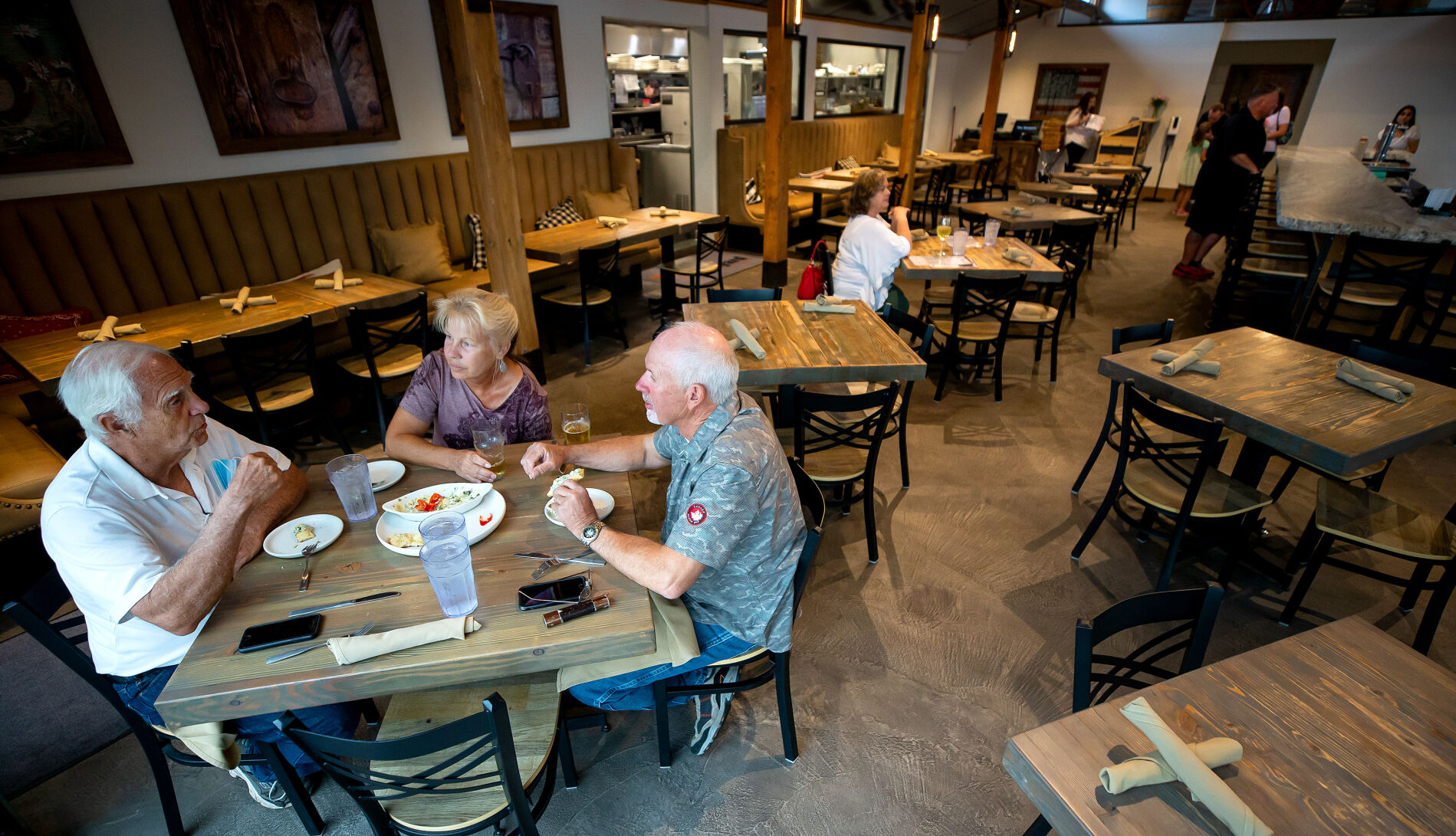 Sonoran Week: The Barnyard Crafthouse + Eatery
